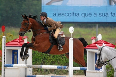 CLAUDIA WEISE