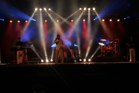 GRUPO "SALSA SHOW"