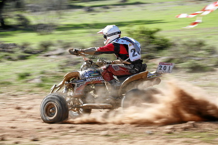 MOTO 4 - PROVA - (EUCLIDES FERREIRA)