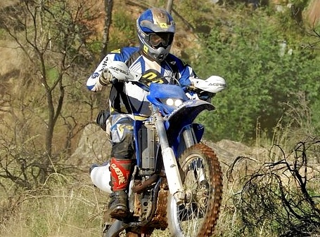 MOTOS (FERNANDO BATISTA)