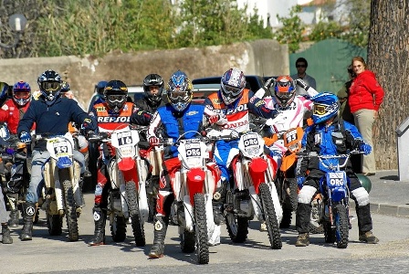 MOTOS (FERNANDO BATISTA)