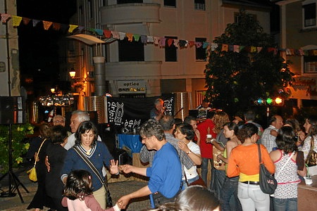 ARRAIAIS POPULARES (ZÉNÁ)