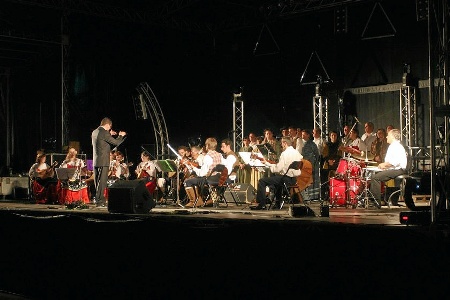 18-07-08  ORQUESTRA TÍPÍCA ALBICASTRENSE  (FERNANDO CASTANHO)