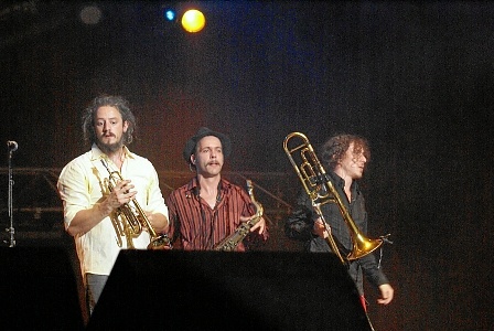 BABYLON CIRCUS  (FERNANDO BATISTA)