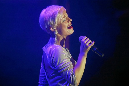 27-08-08 – SORAYA ARNELAS  (FERNANDO CASTANHO)