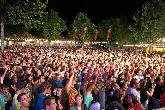 29-08-08 – PUBLICO  (FERNANDO CASTANHO E FERNANDO BATISTA)