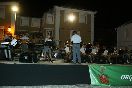 13-06-09ORQUESTRA LIGEIRA DO EXERCITO(FERNANDO CASTANHO JOSÉ BATISTA E RICARDO FONTES)