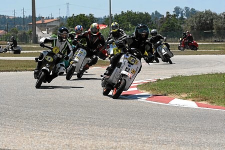 24 HORAS VESPAS ABRANTES 2009