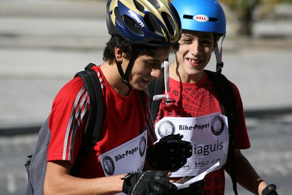 INTERACT/ROTARACT BIKE PAPER 2009