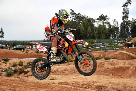 MOTOCROSS – OUREM – APOIO A HENRIQUE VENDA