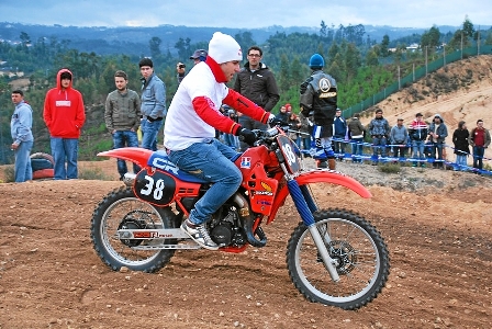 MOTOCROSS – OUREM – APOIO A HENRIQUE VENDA