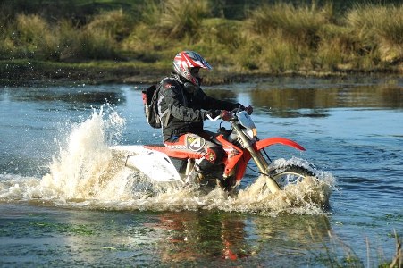 MOTOS(ANTONIO SANTOS)