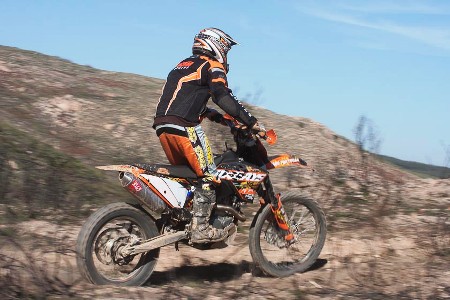 MOTOS(SIMÃO PEDRO)