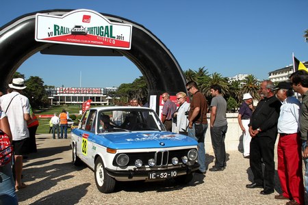 28 – (F.CASTANHO A.MARGARIDO B.ALVES)