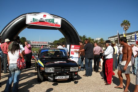 45 – (F.CASTANHO A.MARGARIDO B.ALVES)