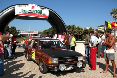 53 – (F.CASTANHO A.MARGARIDO B.ALVES)