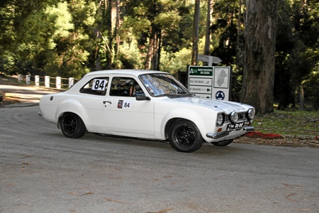 CLASSICOS -12º ENCONTRO DE CLASSICOS E DESPORTIVOS DO AUTOMOVEL CLUBE DA MARINHA GRANDE 2012