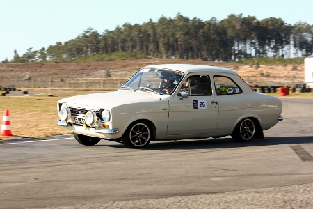 CLASSICOS -12º ENCONTRO DE CLASSICOS E DESPORTIVOS DO AUTOMOVEL CLUBE DA MARINHA GRANDE 2012