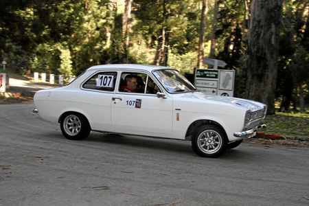 CLASSICOS -12º ENCONTRO DE CLASSICOS E DESPORTIVOS DO AUTOMOVEL CLUBE DA MARINHA GRANDE 2012