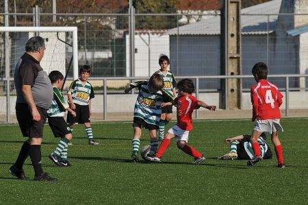 FUTEBOL – 8º TORNEIO INTERCONCELHIO DE ESCOLINHAS DE FUTEBOL ABRANTES 2012 – 1ª PR – ROSSIO AO SUL DO TEJO