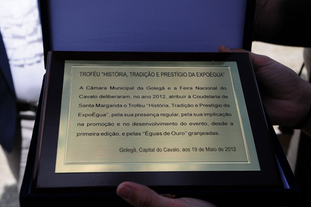 SABADO – TROFÉU HISTORIA TRADIÇÃO E PRESTIGIO EXPOEGUA(ALFREDO MARGARIDO)