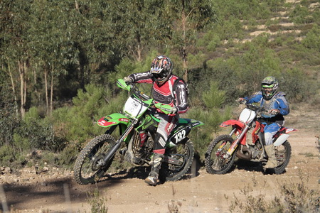 MOTOS – PONTO 1229 FOTOS(FOTOGRAFO – FERNANDO CASTANHO)