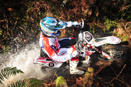 ENDURO – 1º SPRINT ENDURO PRAIA DAS ROCAS 2013- CASTANHEIRA DE PERA
