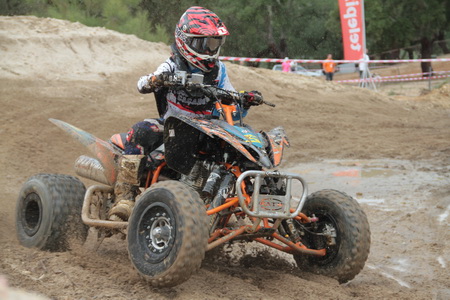 QX INFANTIL(FOTOGRAFO – FERNANDO CASTANHO)