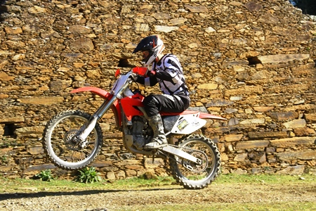 MOTOS E QUADSPONTO 1 FOTOGRAFO – JOSÉ BAPTISTA)