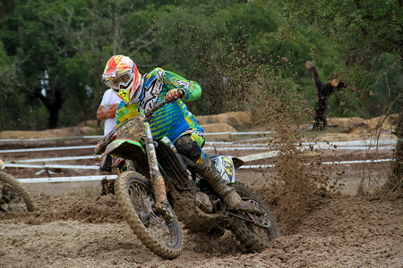 MX 1 562 FOTOS(FOTOGRAFO – FERNANDO CASTANHO)