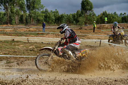 MX 2913 FOTOS(FOTOGRAFO – FERNANDO CASTANHO)