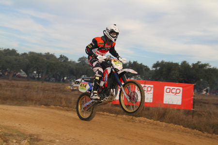 MOTOSPONTO 3 (FOTOGRAFO – FERNANDO CASTANHO)