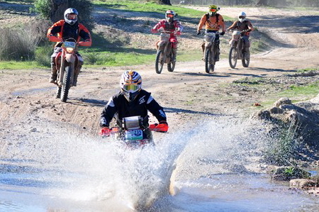 PONTO 1 E 3 JIPES MOTOS E QUADS  (FOTOGRAFO – VITOR BENGALA) 518 FOTOS