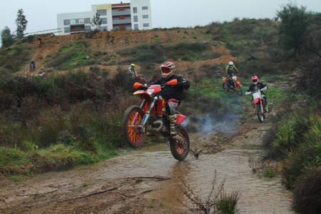 MOTOS E QUADS 43 FOTOS(FOTOGRAFO – FERNANDO CASTANHO)
