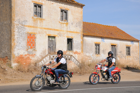 ENCONTRO  MOTOS E MOTORIZADAS CLASSICAS U. F .  CHAMUSCA E PINHEIRO GRANDE 2017 – III EDIÇÃO