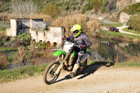 PONTO 2MOTOS 28 FOTOS(FOTOGRAFO – ALFREDO MARGARIDO)