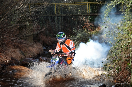 MOTOS PONTO 1 (FOTOGRAFO – ALFREDO MARGARIDO)