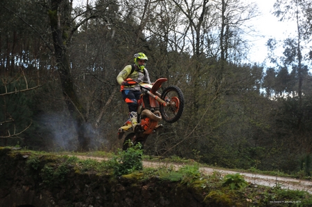 MOTOS – MOTO 4  PONTO 1121 FOTOSFOTOGRAFO – ALFREDO MARGARIDO)