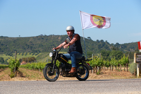 PASSEIO MOTORIZADAS VESPAS E MOTOS ANTIGAS – AS MAL TRATADAS  2019