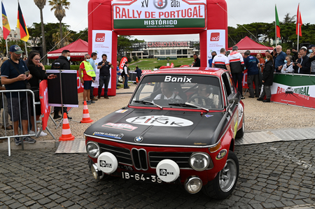 11 – 117 FOTOS