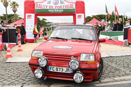 60 – 107 FOTOS