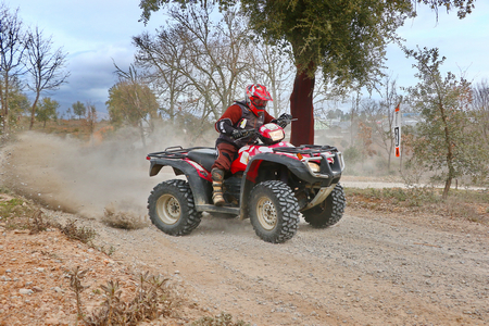 PONTO 2 MOTOS E QUADS (FOTOGRAFO - FERNANDO CASTANHO)