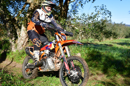 MOTOS PONTO 2 (FOTOGRAFO – ALFREDO MARGARIDO)