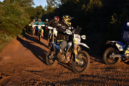 MOTOS PONTO 1 142< FOTOS(FOTOGRAFO -VICTOR BENGALA)