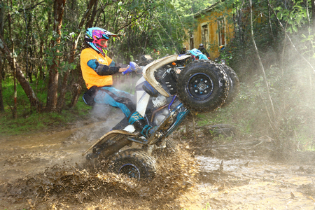 PONTO 2 MOTOS E QUADS78 FOTOS(FOTOGRAFO – FERNANDO CASTANHO)