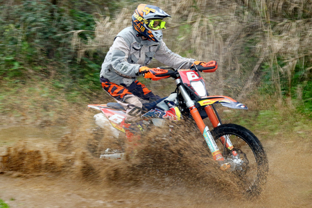 PONTO 1MOTOS 136 FOTOS(FOTOGRAFO – FERNANDO CASTANHO