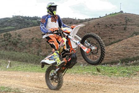 PONTO 2MOTOS E QUADS 226 FOTOS(FOTOGRAFO – FERNANDO CASTANHO)