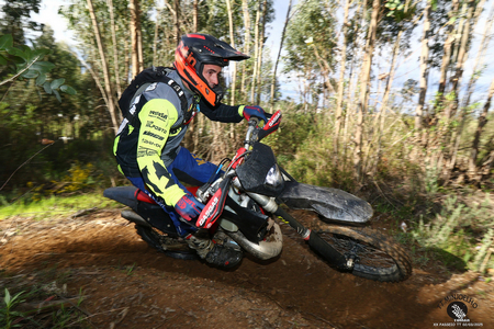 PONTO 1 MOTO133 FOTOS(FOTOGRAFO – FERNANDO CASTANHO)