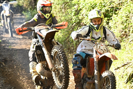 PONTO 2 MOTOS140 FOTOS(FOTOGRAFO – ALFREDO MARGARIDO)