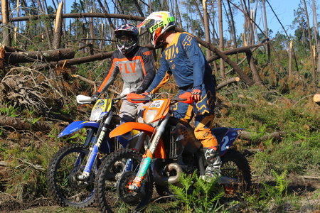 PONTO 1MOTOS93 FOTOS(FOTOGRAFO – FERNANDO CASTANHO)